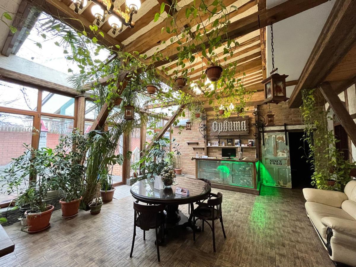 Orbita Hotel Шымкент Экстерьер фото