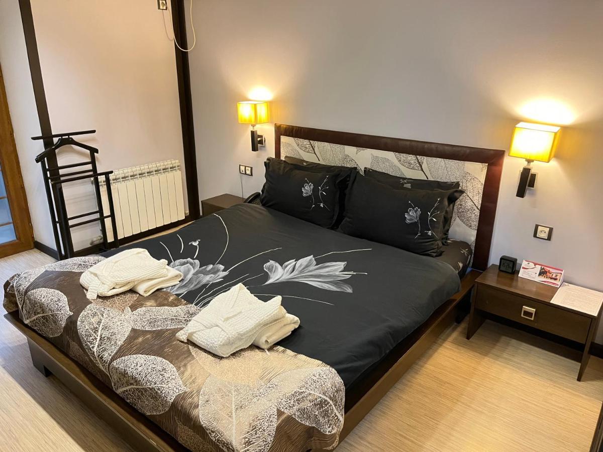 Orbita Hotel Шымкент Экстерьер фото