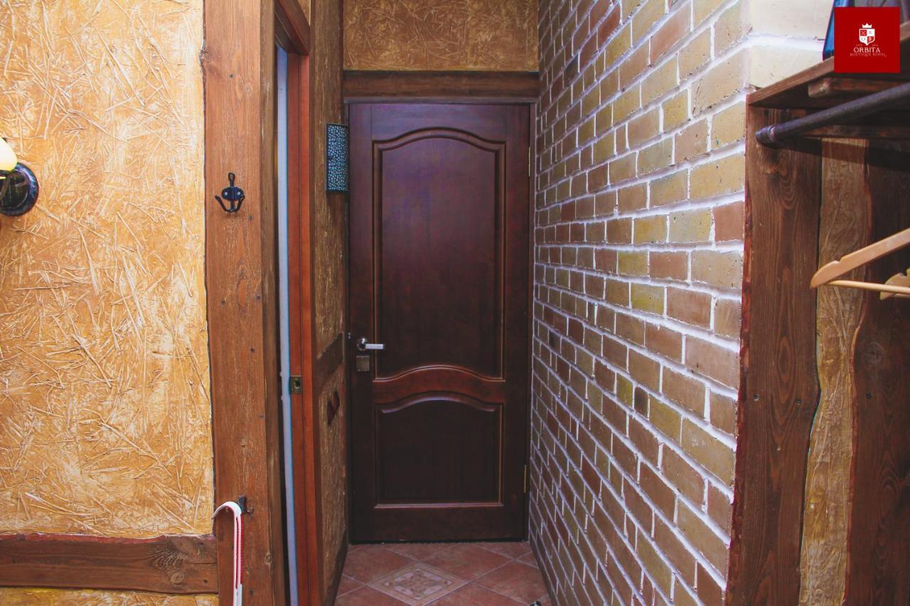 Orbita Hotel Шымкент Экстерьер фото